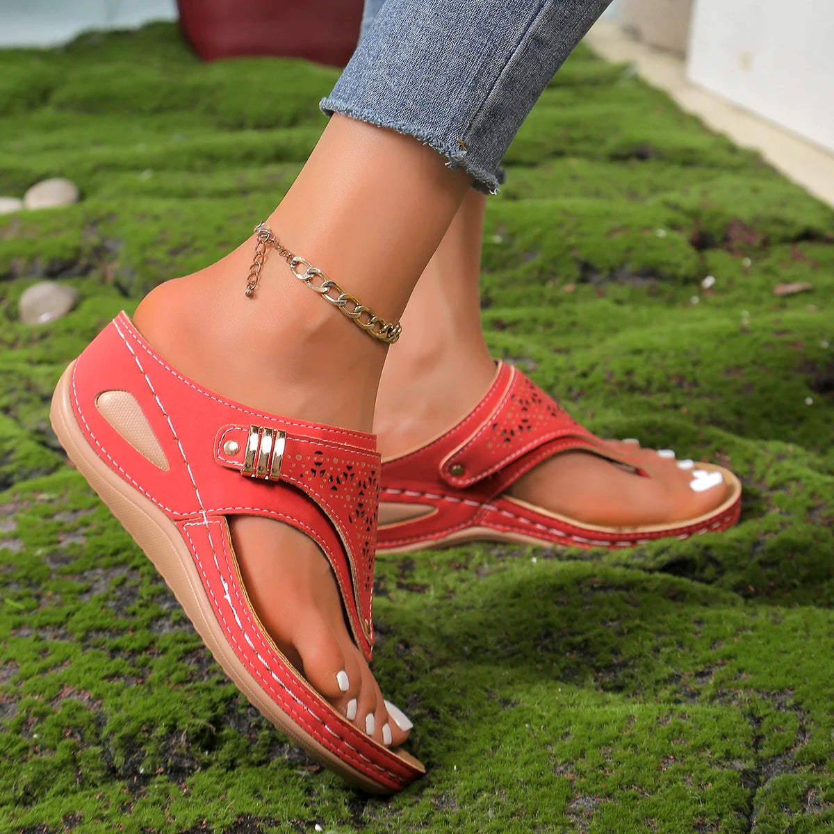 Women Wedge Platform Slippers 2025 Summer New Clip Toe Orthopedic Arch Support Sandals Pu Leather Non-Slip Soft Shoes Flip Flops