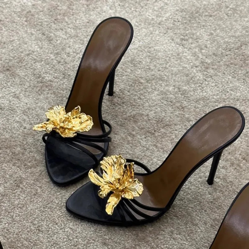 2025 Women's Sandals Slippers Summer Metal Flowers Beautiful Fashion Sandals Women's Stiletto High Heels Black Sandals